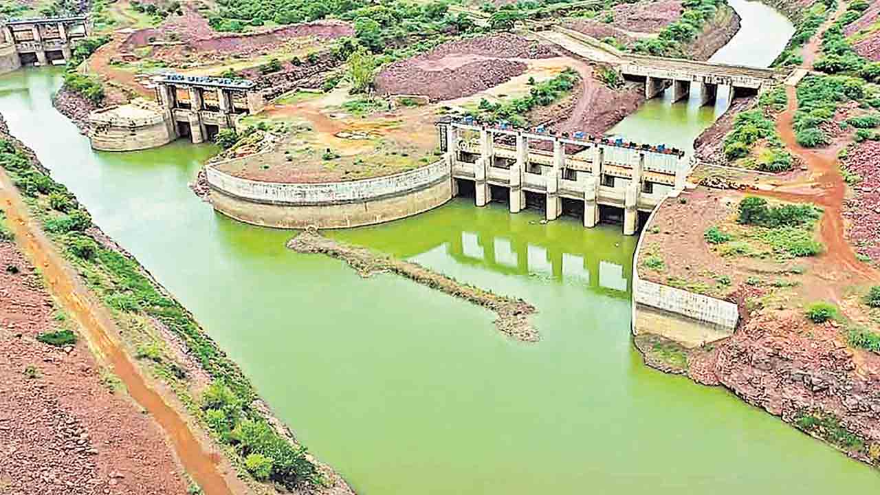 ‘బనకచర్ల’ కోసమే డ్రామాలు.. తొలుత పాలమూరు డీపీఆర్‌ తిరస్కరణ