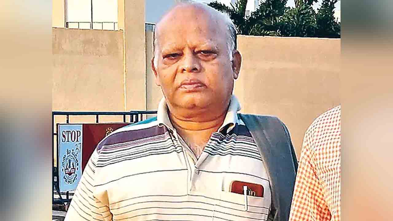 పుస్తకం పెద్ద దిక్కును కోల్పోయింది.. రాజేశ్వరరావు సంతాప సభలో జూలూరు