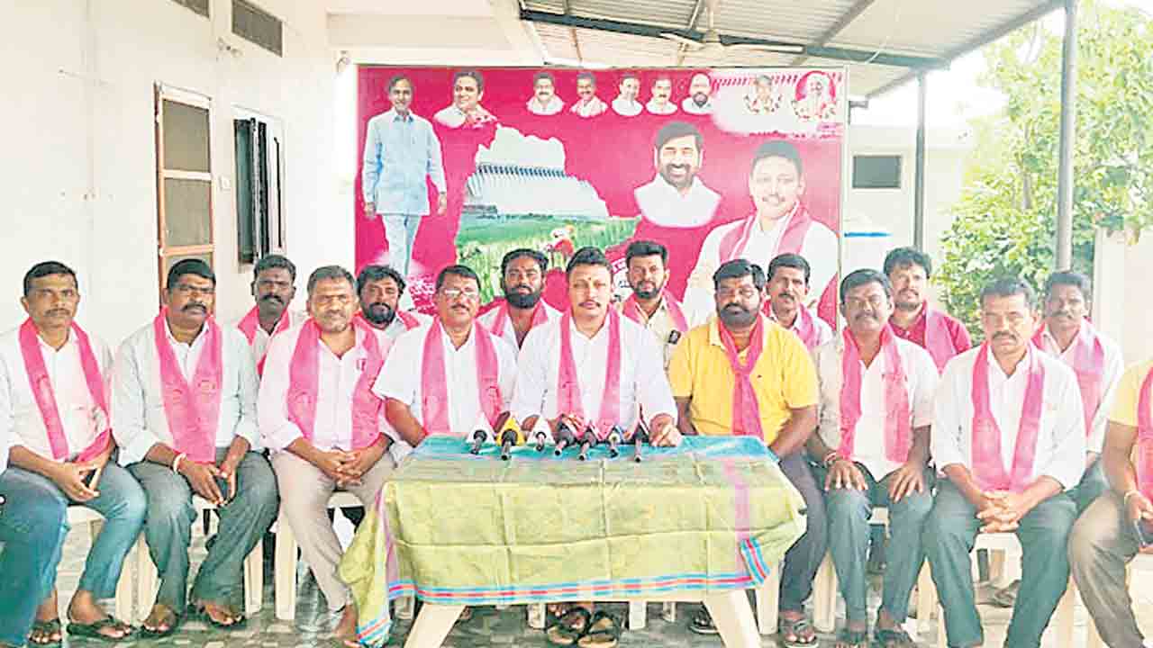 ఆంధ్ర జలదోపిడీని అడ్డుకోవడంలో.. ప్రభుత్వం విఫలం