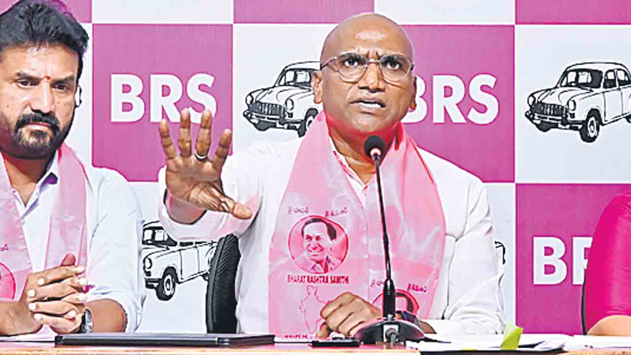 కేసీఆర్‌ ఆనవాళ్లు చెరిపేసేలా కాంగ్రెస్‌ కుట్ర.. కల్యాణలక్ష్మి, షాదీముబారక్‌ పథకాలపై సర్కార్‌ నిర్లక్ష్యం