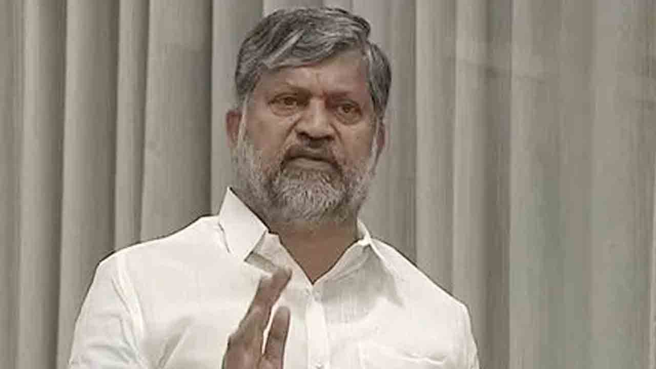 చేనేత పెన్షన్‌లో పారదర్శకత పాటించండి