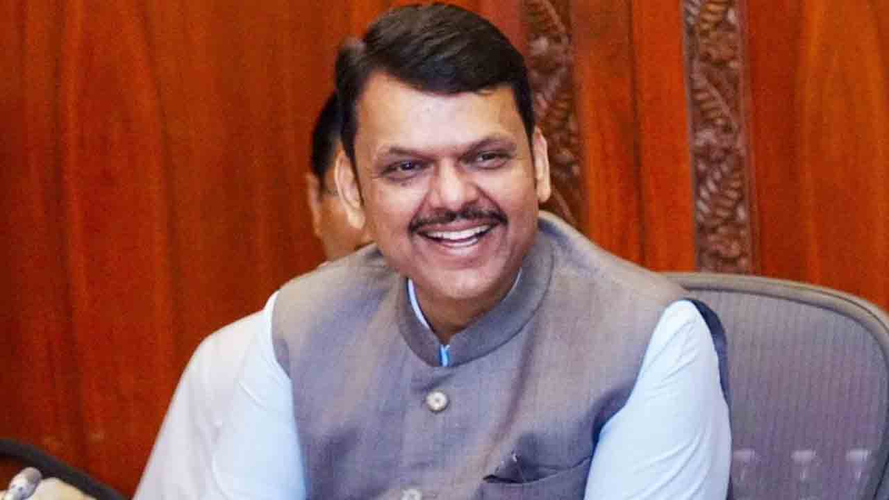 మహారాష్ట్ర సీఎంకు విశిష్ట అధికారాలు