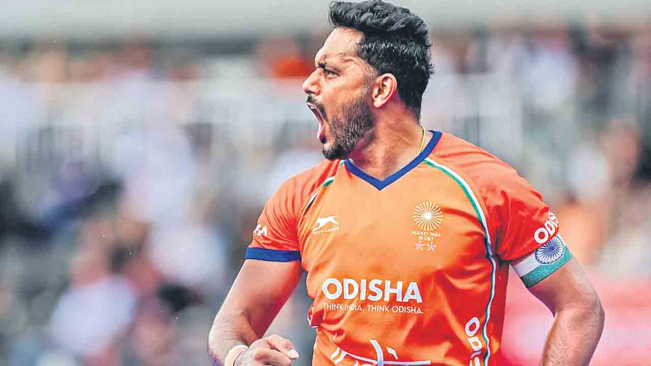 దాయాదిని దంచేసి.. హాకీ వరల్డ్‌కప్‌లో పాక్‌పై భారత్‌ ఘన విజయం
