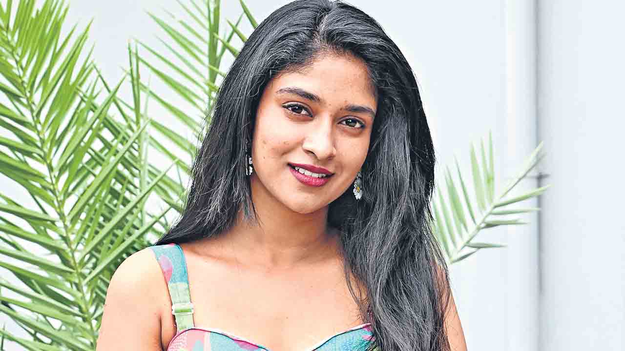 మహిళలకు స్ఫూర్తినిస్తుంది