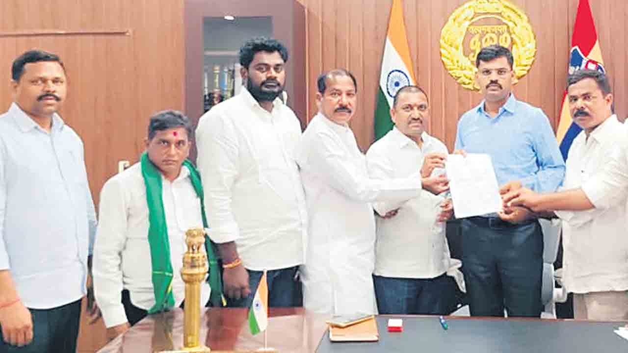 బీఆర్‌ఎస్‌ నేతపై హత్యాయత్నం!