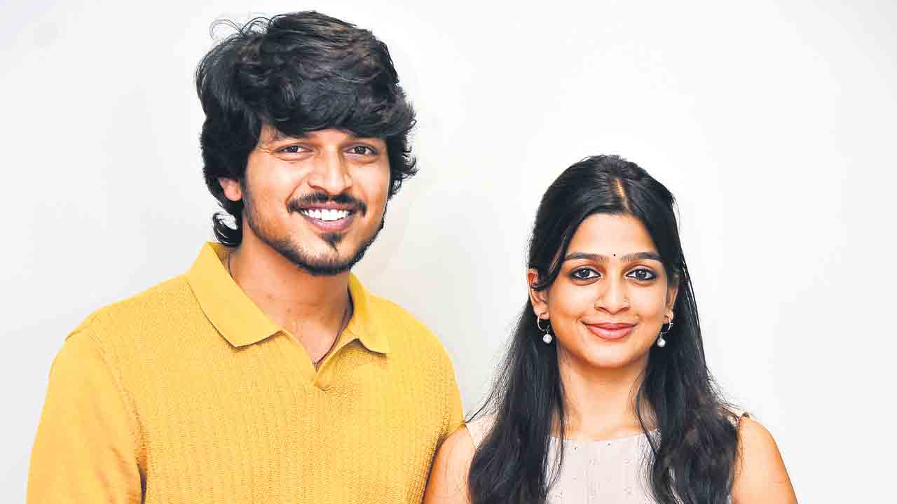 ఆద్యంతం నవ్వించే ‘రోమాంచకం’