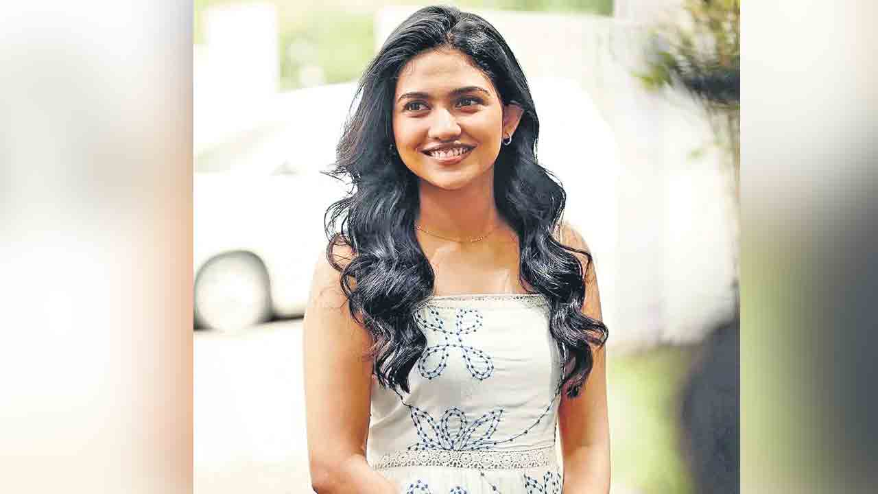 వారిద్దరూ ఉత్తరదక్షిణ ధృవాలు