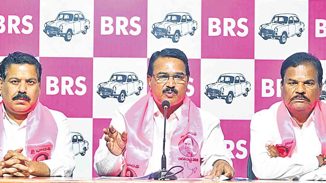 వెలిగొండ ప్రాజెక్టును అడ్డుకోవాలి.. అటవీ, జల వనరుల శాఖ అనుమతుల్లేవ్‌