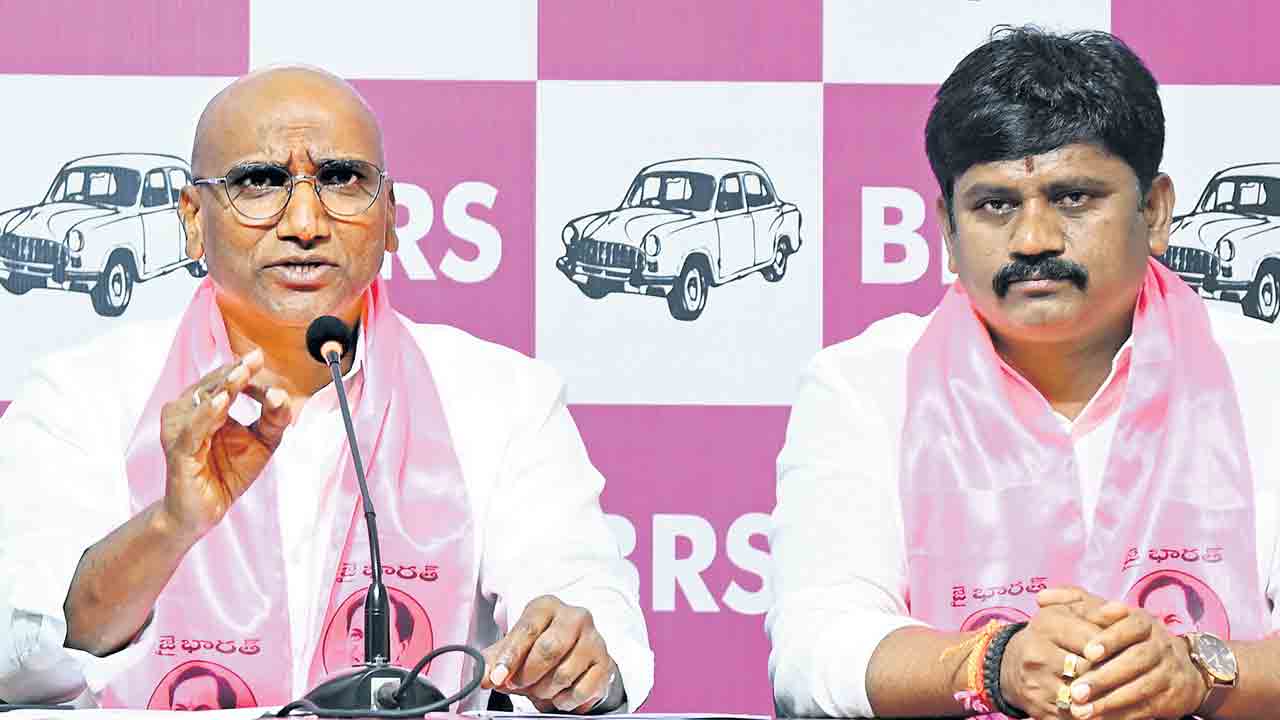 ఆత్మగౌరవం పేరిట సీఎం డ్రామాలు.. 30 నెలల్లో ఇప్పుడు గుర్తొచ్చిందా?