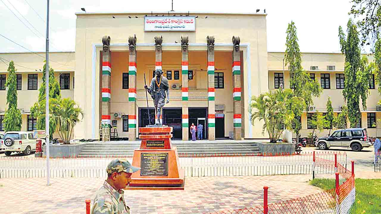 ఇద్దర్ని తీసేద్దాం.. కొండా సురేఖ, చిన్నారెడ్డిపై చర్యలకు సిఫారసు