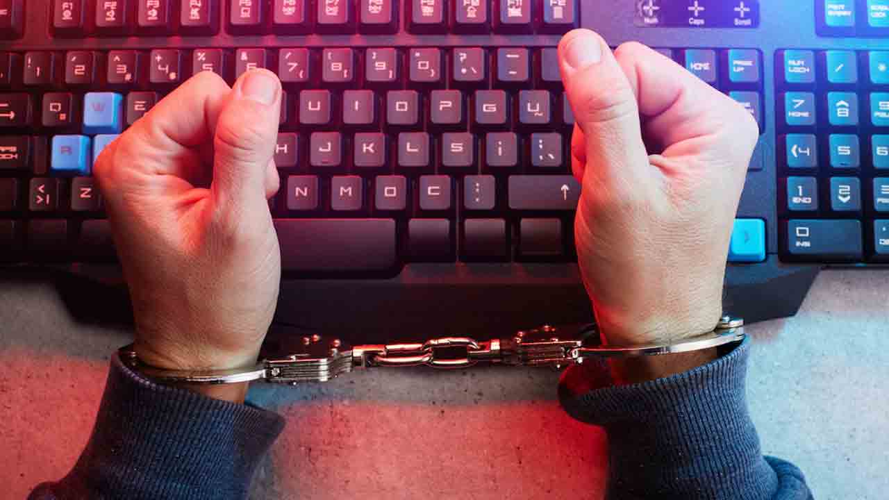 కాజేసిన రూ. 85 లక్షలు కాపాడారు!