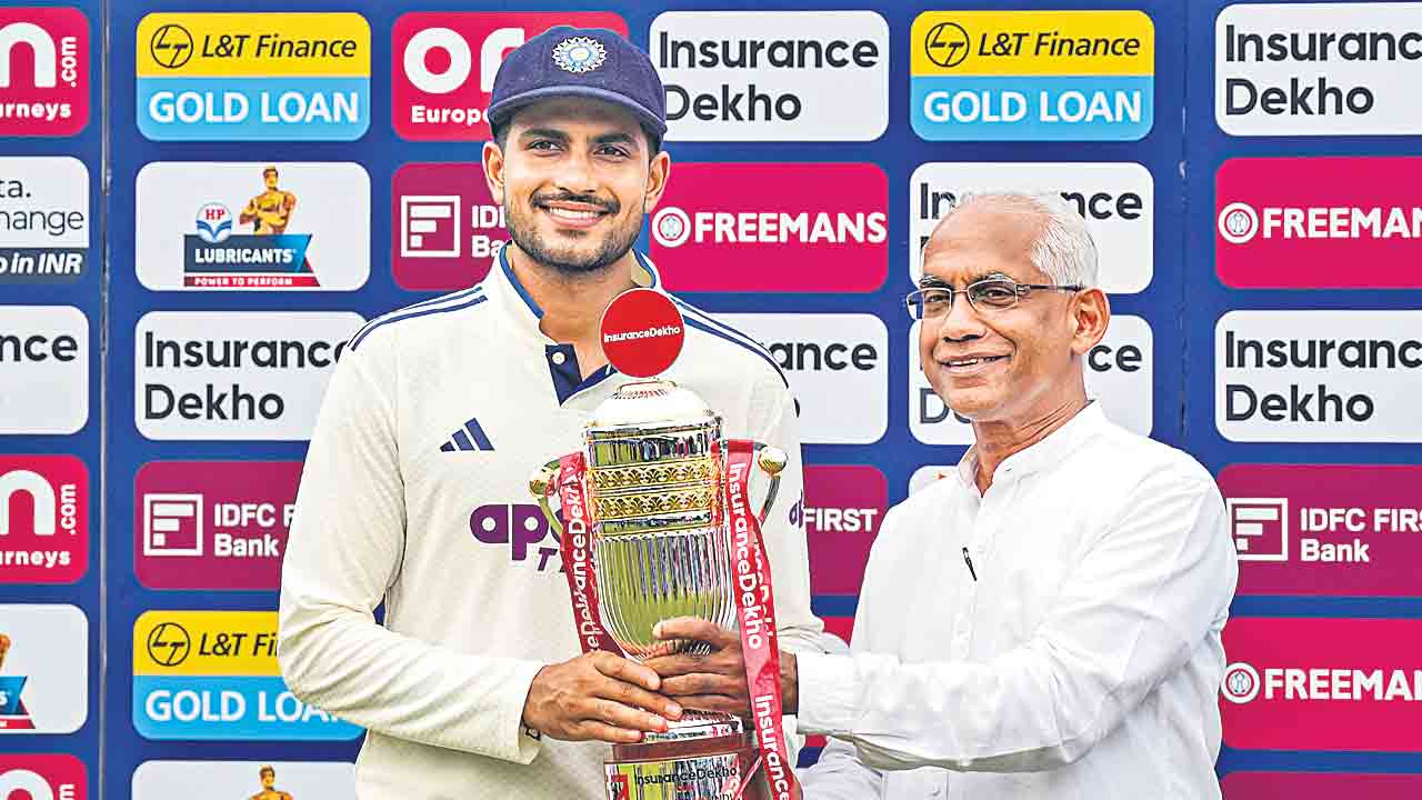 ఆ నలుగురి పని పట్టలేక.. రెండో టెస్టులో డ్రాతో భారత్‌ సరి