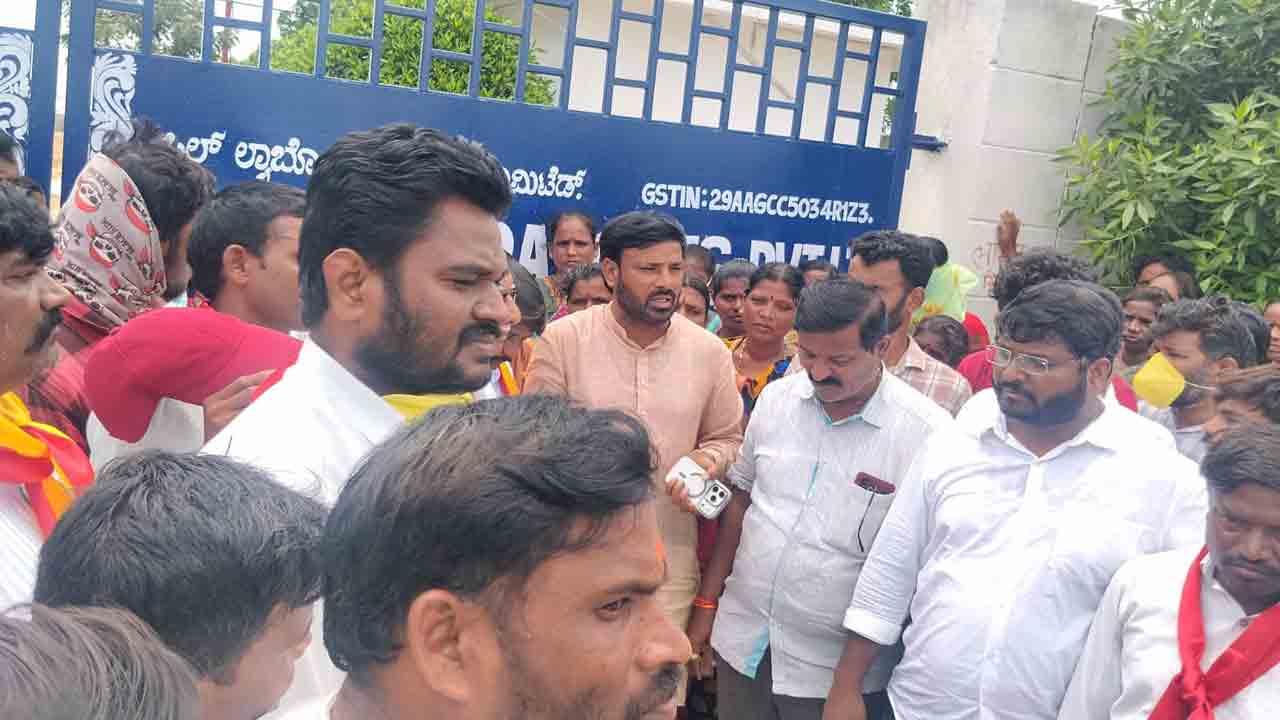 కర్ణాటకలో విషాదం
