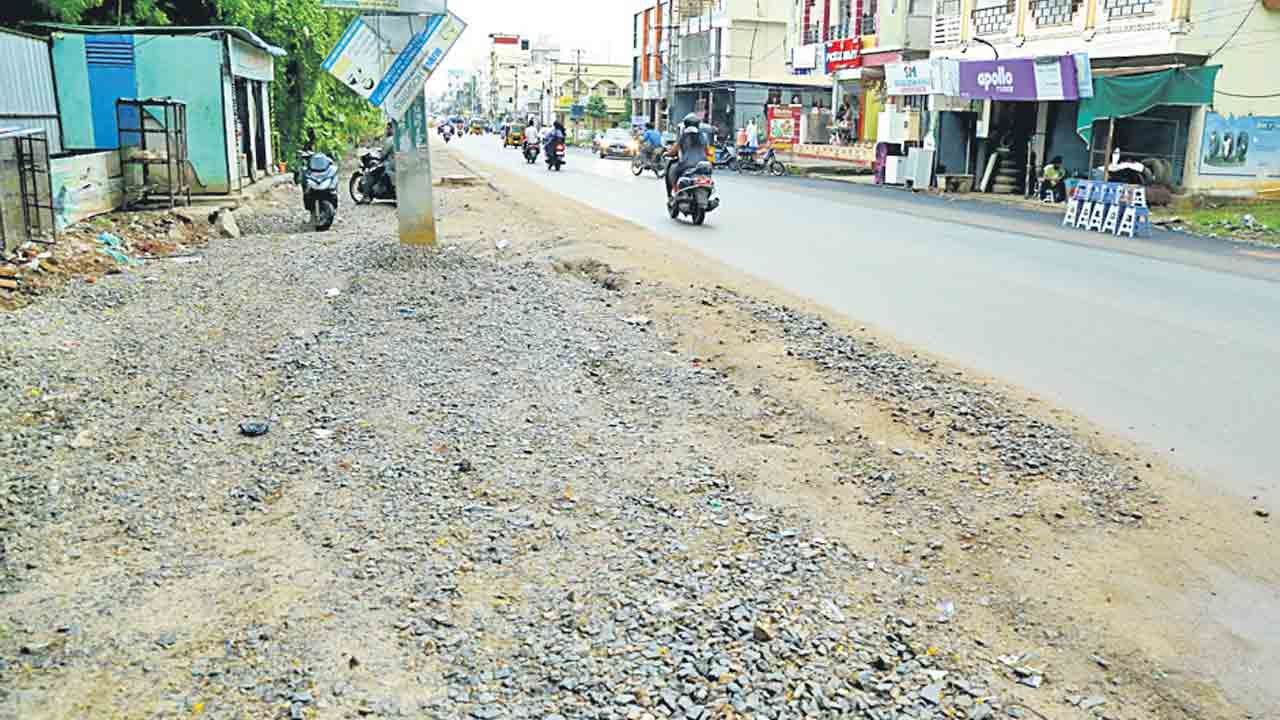 నాణ్యతకు తిలోదకాలు