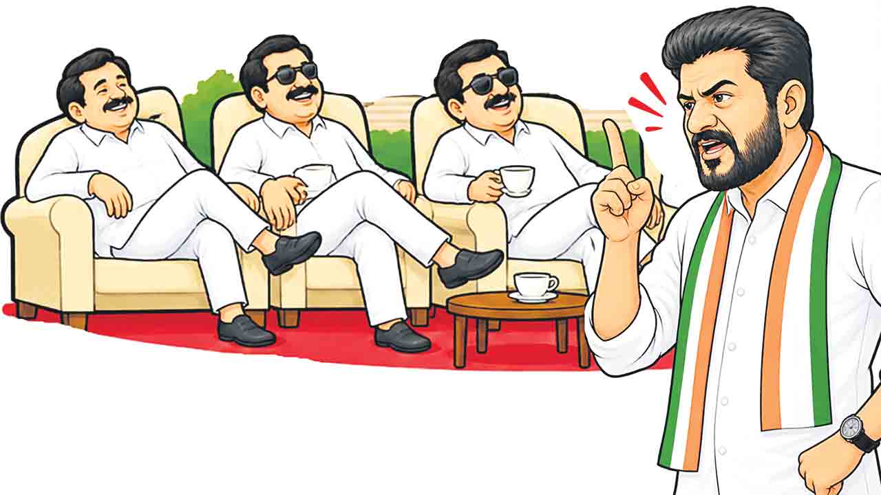పల్లె దిక్కు పోలేక పట్నంలో చక్కర్లు