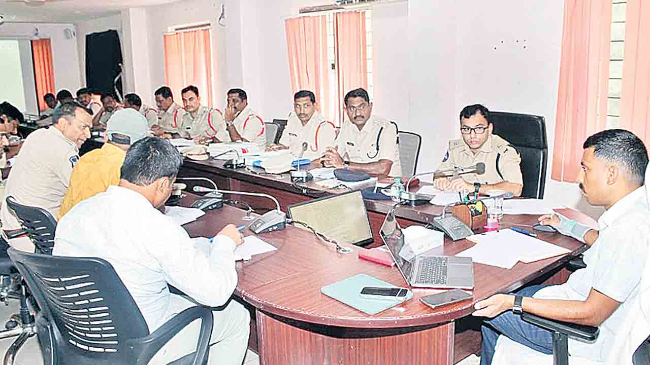 పోక్సో కేసుల దర్యాప్తు వేగవంతం చేయాలి