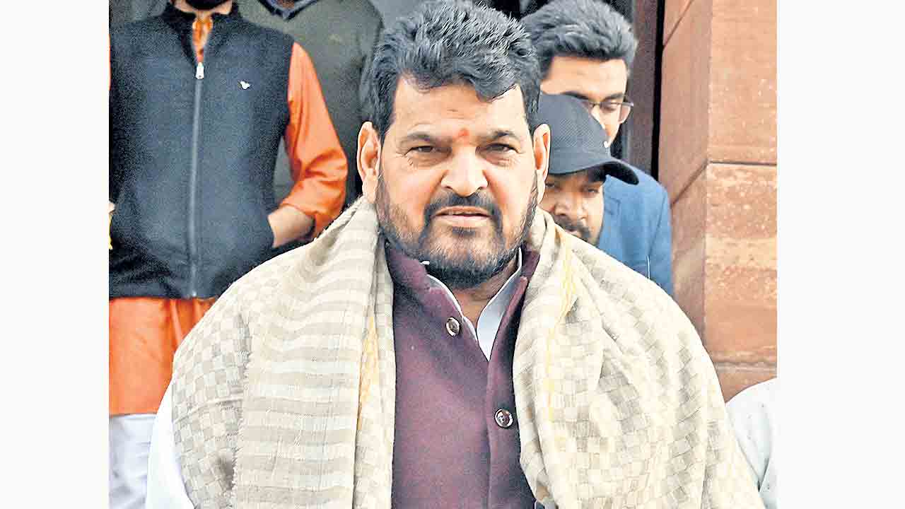 నిర్దోషిగా బ్రిజ్‌ భూషణ్‌ఢిల్లీ కోర్టు తీర్పు