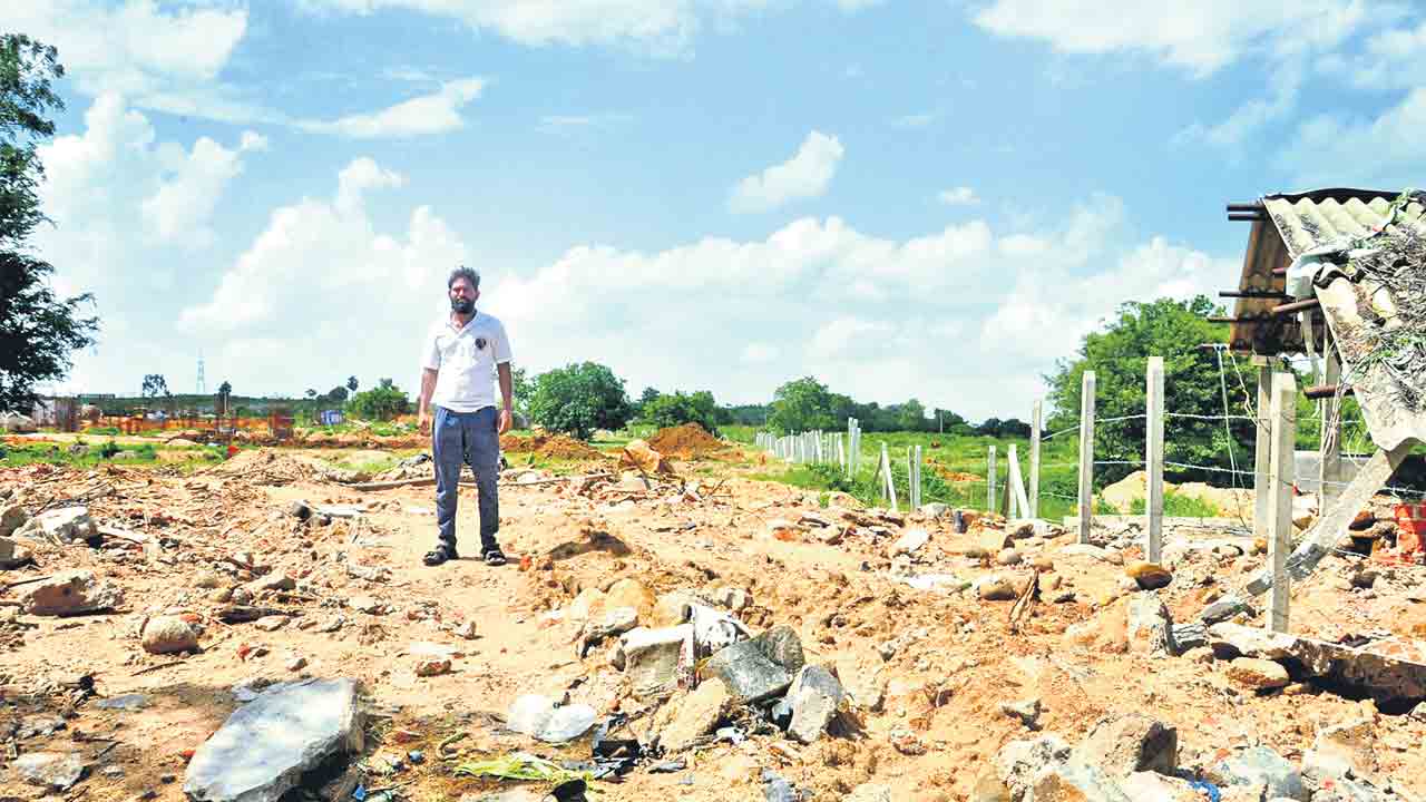 120 కోట్లు ఏమైనయ్‌?