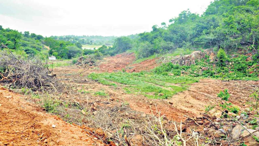 Perapally Land Scam పేరపళ్లలో భూ మాయాజాలం.. మరో వందెకరాల్లో.. పరిహారం దందా!