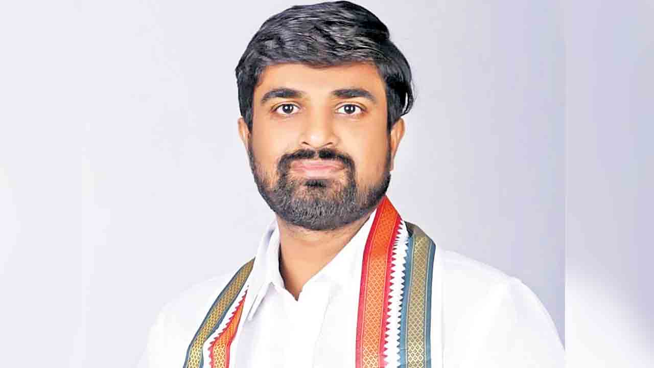 కాంగ్రెస్‌ సోషల్‌ మీడియా చైర్మన్‌గా నవీన్‌ పెట్టం