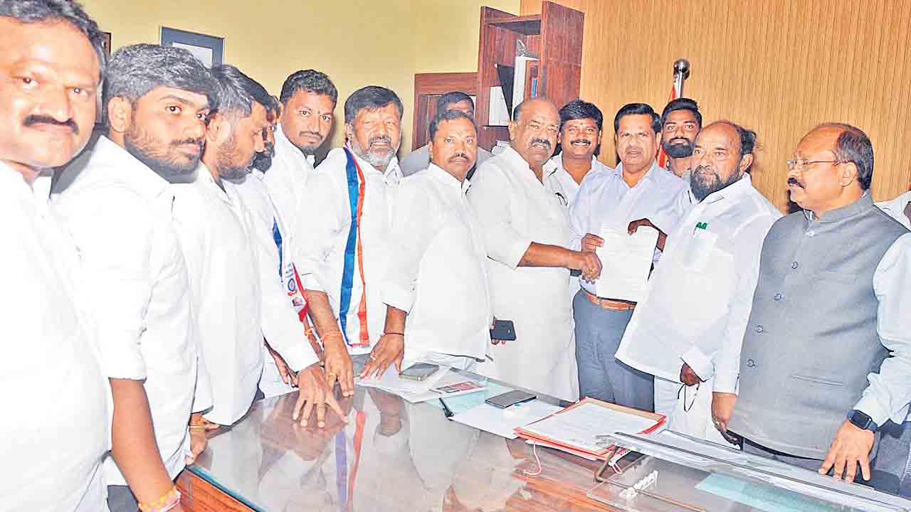 ఉన్నత విద్యామండలి ముట్టడి