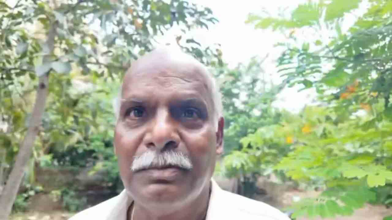 22A Victim | ఎకరం 200 కోట్ల రూపాయలుంటది.. అందుకే సర్కార్‌ కన్నేసింది : 22A బాధితుడు