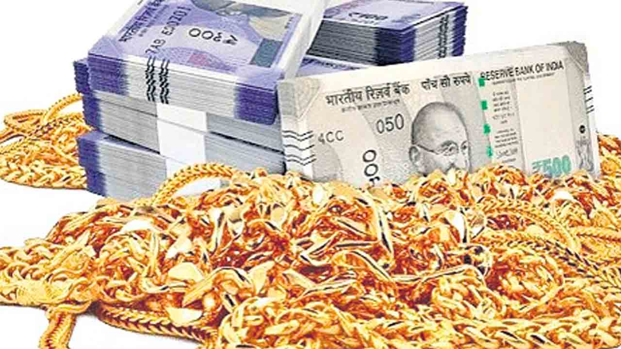 గోల్డ్‌ లోన్లకు గిరాకీ