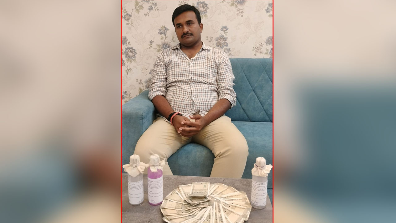SI Bribe | రూ.30 వేలు లంచం తీసుకుంటూ ఏసీబీకి చిక్కిన ఎస్సై