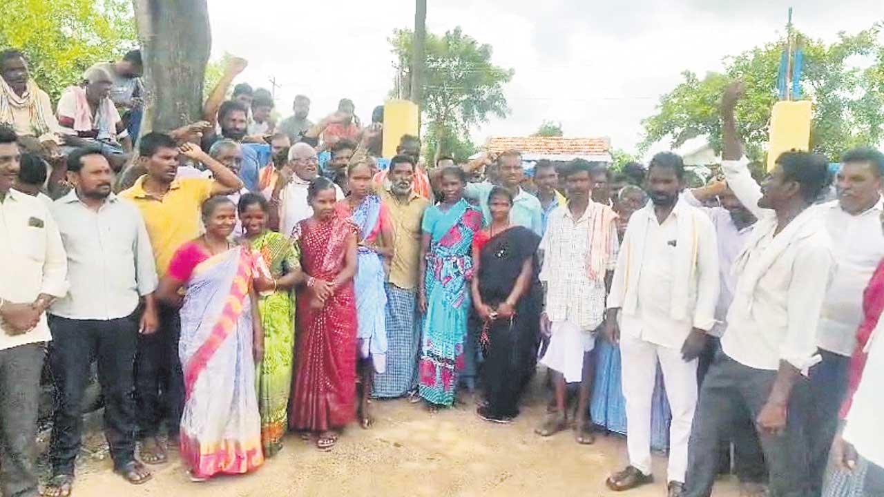 నీళ్లియ్యం.. కరెంటియ్యం..