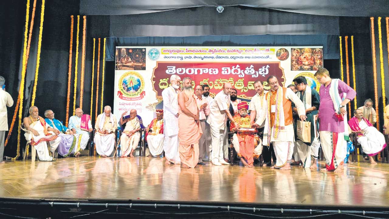 గట్టు నరహరి అవధానికి జీవిత సాఫల్య పురస్కారం