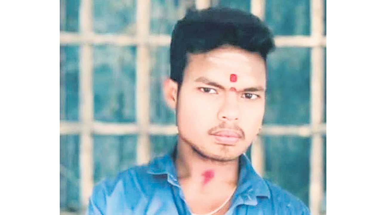 విద్యుత్‌ షాక్‌తో యువకుడి మృతి