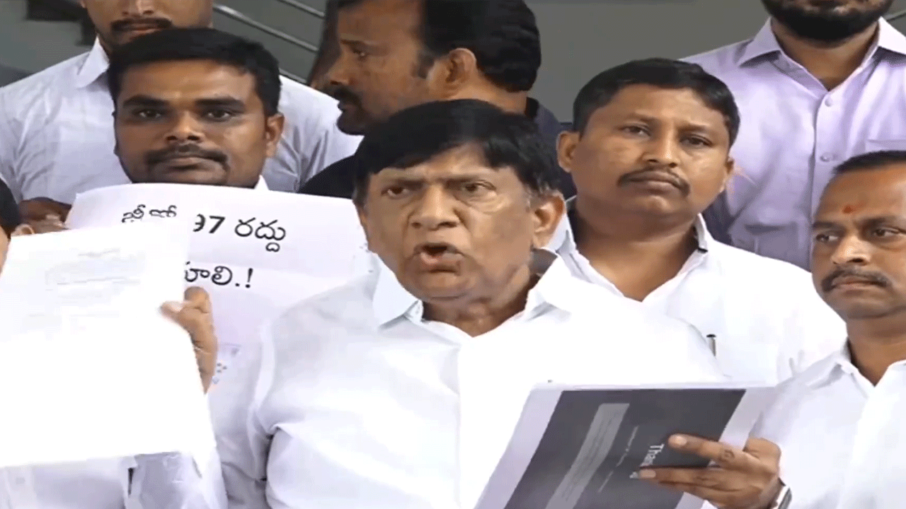 B Vinod Kumar | తుగ్ల‌క్ రేవంత్ తీరుతో గంద‌ర‌గోళంలో పాలిటెక్నిక్ విద్య : బీఆర్ఎస్ నేత వినోద్ కుమార్‌