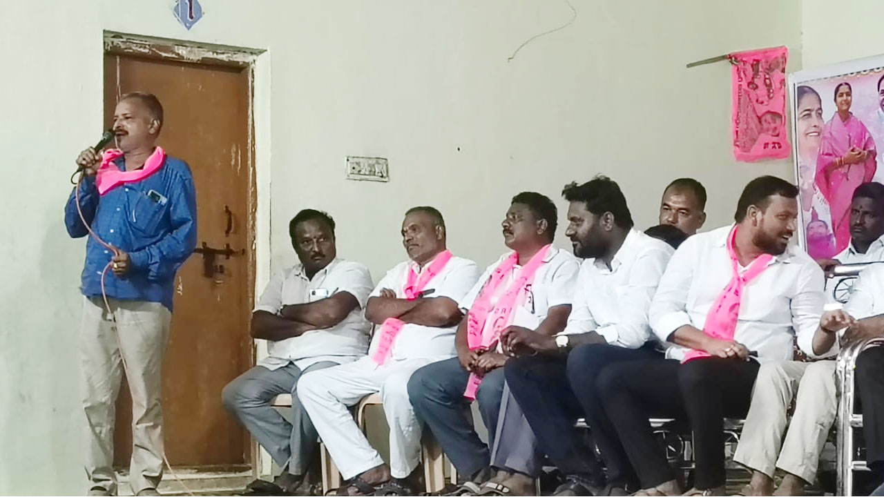 Medak | కాంగ్రెస్ జిల్లా అధ్యక్షుడు నోరు అదుపులో పెట్టుకోవాలి : బీఆర్‌ఎస్‌ నాయకుడు హెచ్చరిక