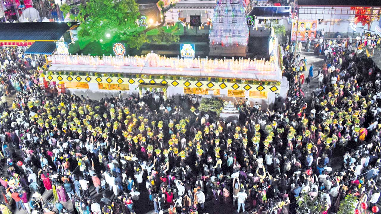Bonalu4