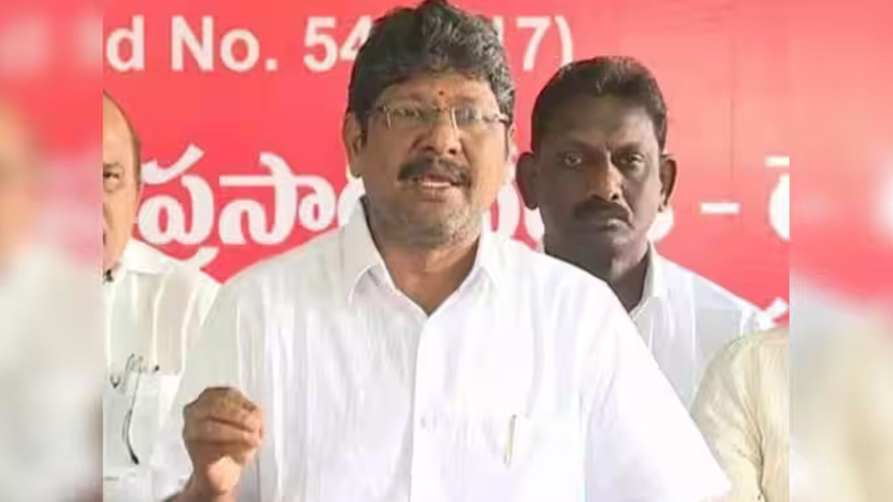 AP JAC Warns | కూటమి ప్రభుత్వంపై పోరాటం ఆగదు : ఏపీ జేఏసీ చైర్మన్‌ హెచ్చరిక
