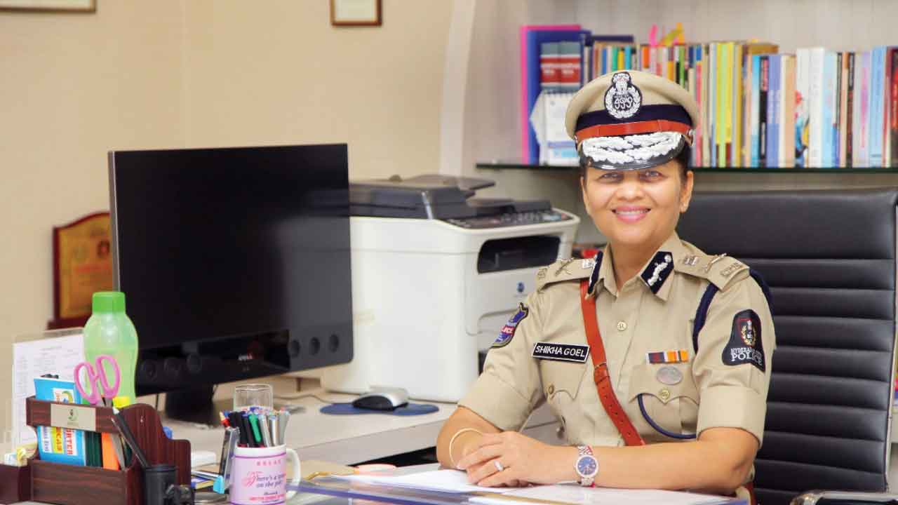సైబర్‌ నేరాల నియంత్రణలో ప్రథమ స్థానం