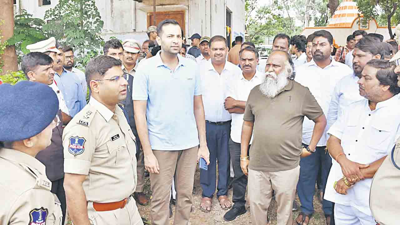 సీఎం పర్యటన ఏర్పాట్లు పరిశీలన