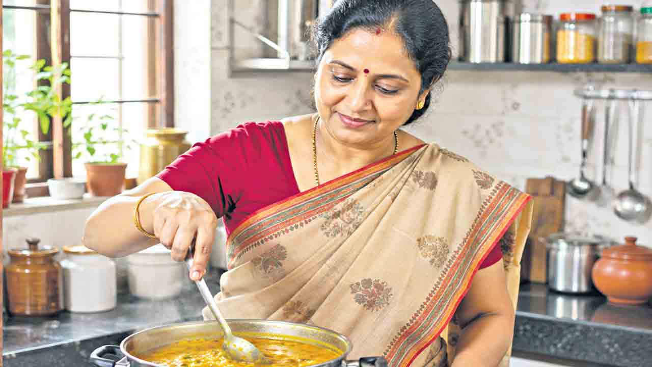 పప్పులో కాలేయొద్దు..