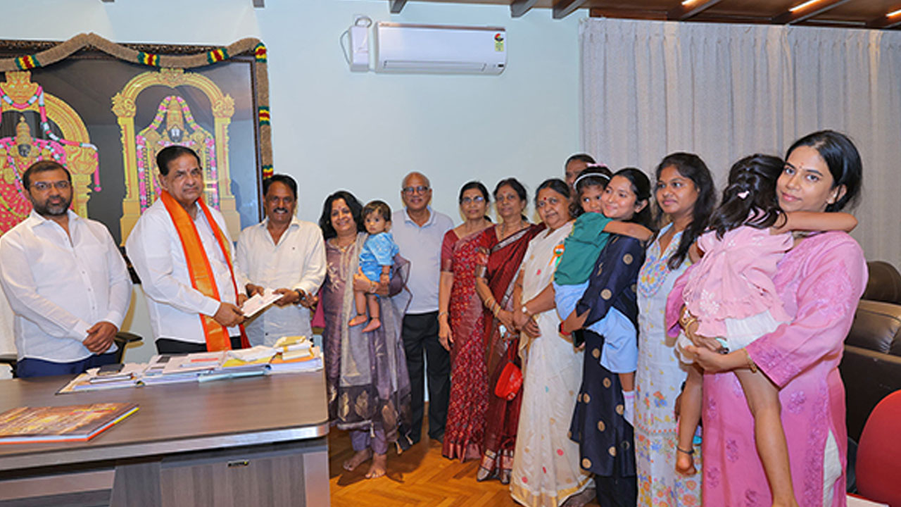 Tirumala | టీటీడీకి హైదరాబాద్‌కు చెందిన కంపెనీల రూ. ఒక కోటి విరాళం