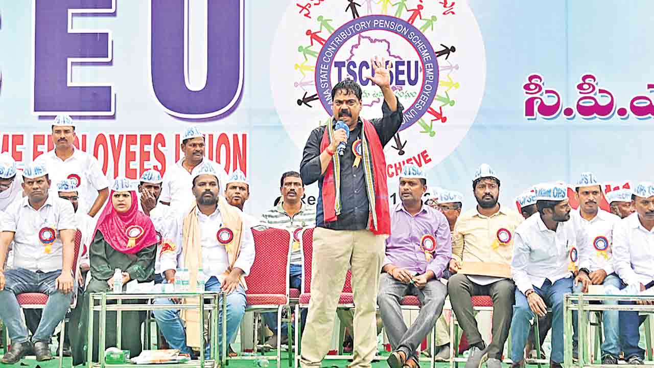 Employees Protest 01