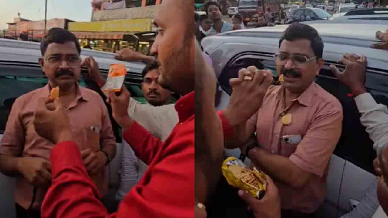 Watch: ఎఫ్‌డీఏ అధికారిని చుట్టుముట్టిన జనం.. గడువు ముగిసిన బిస్కెట్లు తినాలని బలవంతం