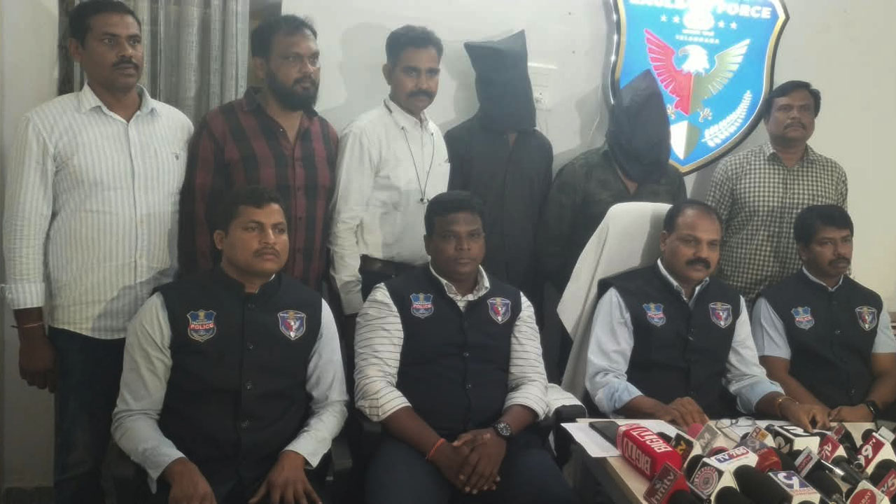 Ganja Seize | 129 కిలోల గంజాయి స్వాధీనం..ఇద్దరు నిందితులు అరెస్ట్