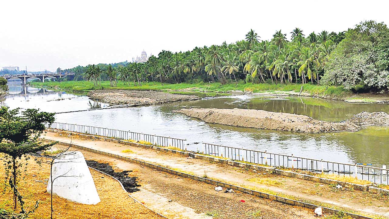 మూసీ ఈఐఏలో సర్కార్‌ దాగుడుమూతలు