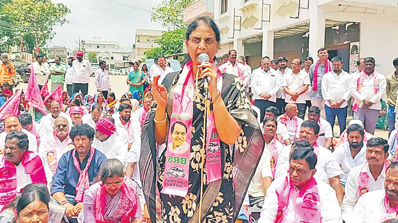 కేసీఆర్‌ పథకాలను రద్దు చేసే కుట్ర!