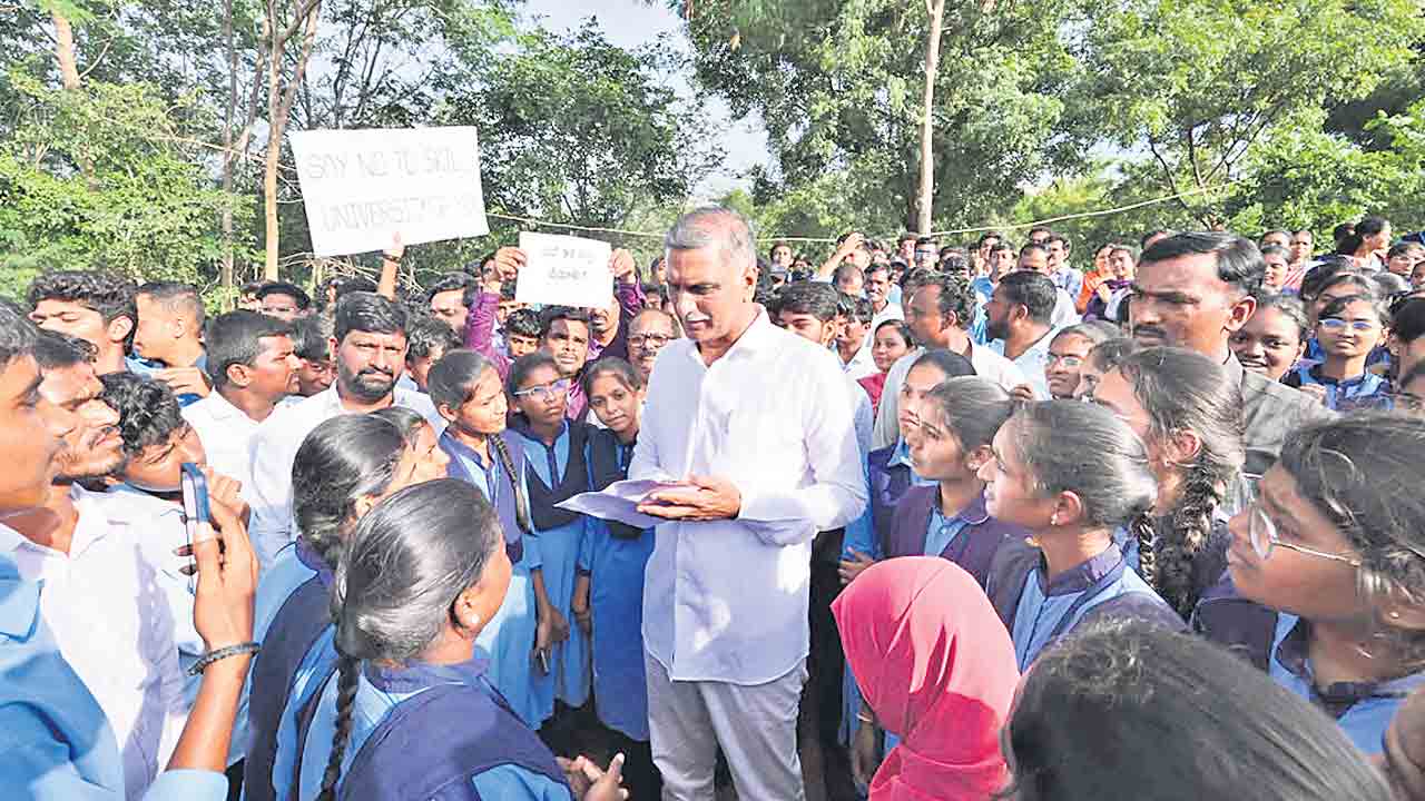 పాలిటెక్నిక్‌ వ్యవస్థను నిర్వీర్యం చేయొద్దు