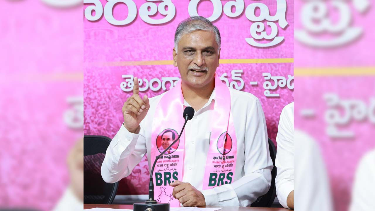 Harish Rao | సర్కార్ నడుపుతున్నవా.. లేక సర్కస్ నడుపుతున్నవా రేవంత్ రెడ్డి? : మాజీ మంత్రి హరీశ్ రావు ధ్వజం