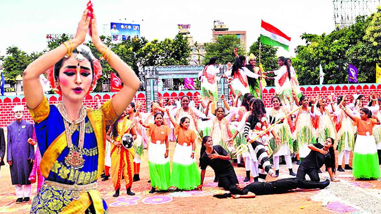 స్వాతంత్ర్య సంబురం