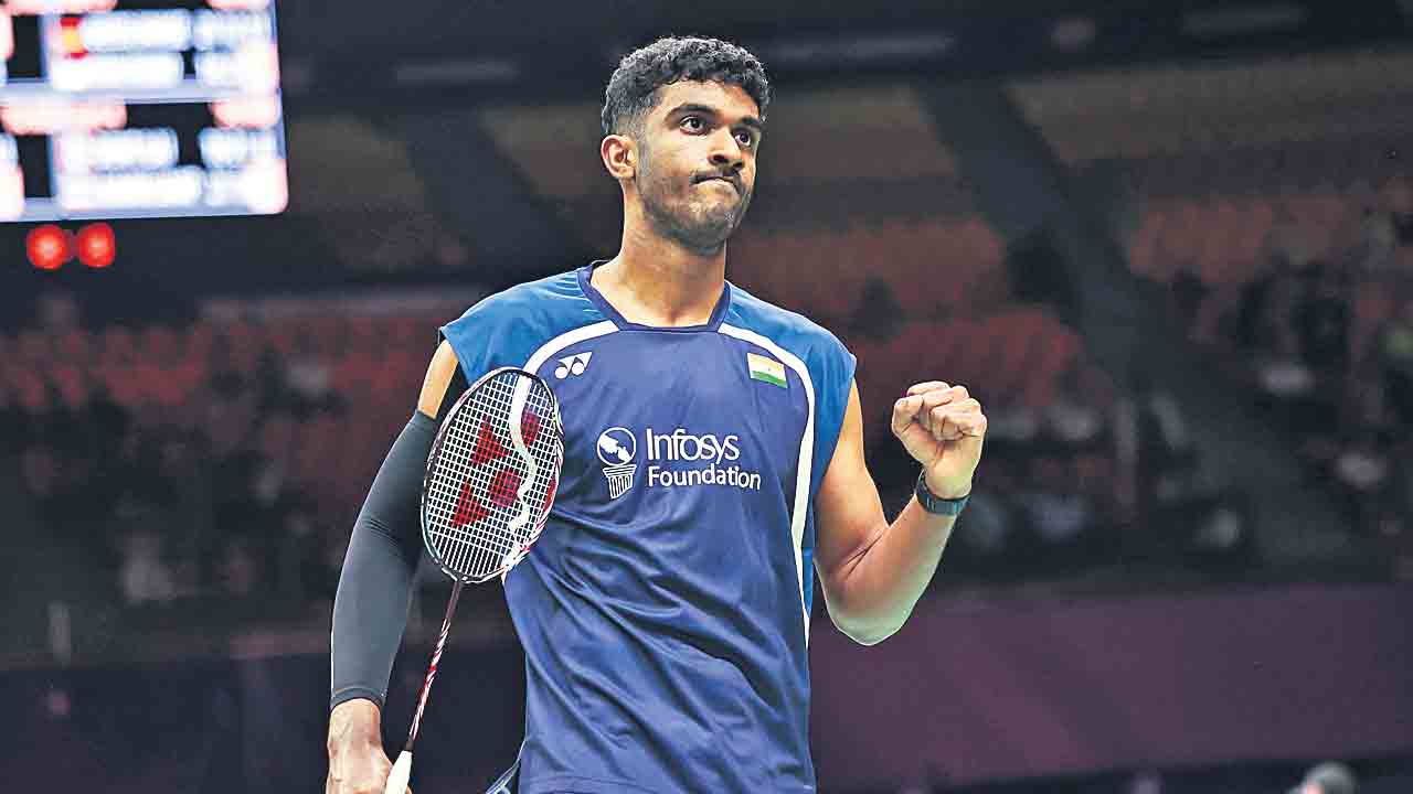 ఆయుష్‌ నం 1 గెలుపు.. ప్రపంచ టాప్‌ ర్యాంకర్‌ షి యుచికి చెక్‌.. సింధు ముందంజ