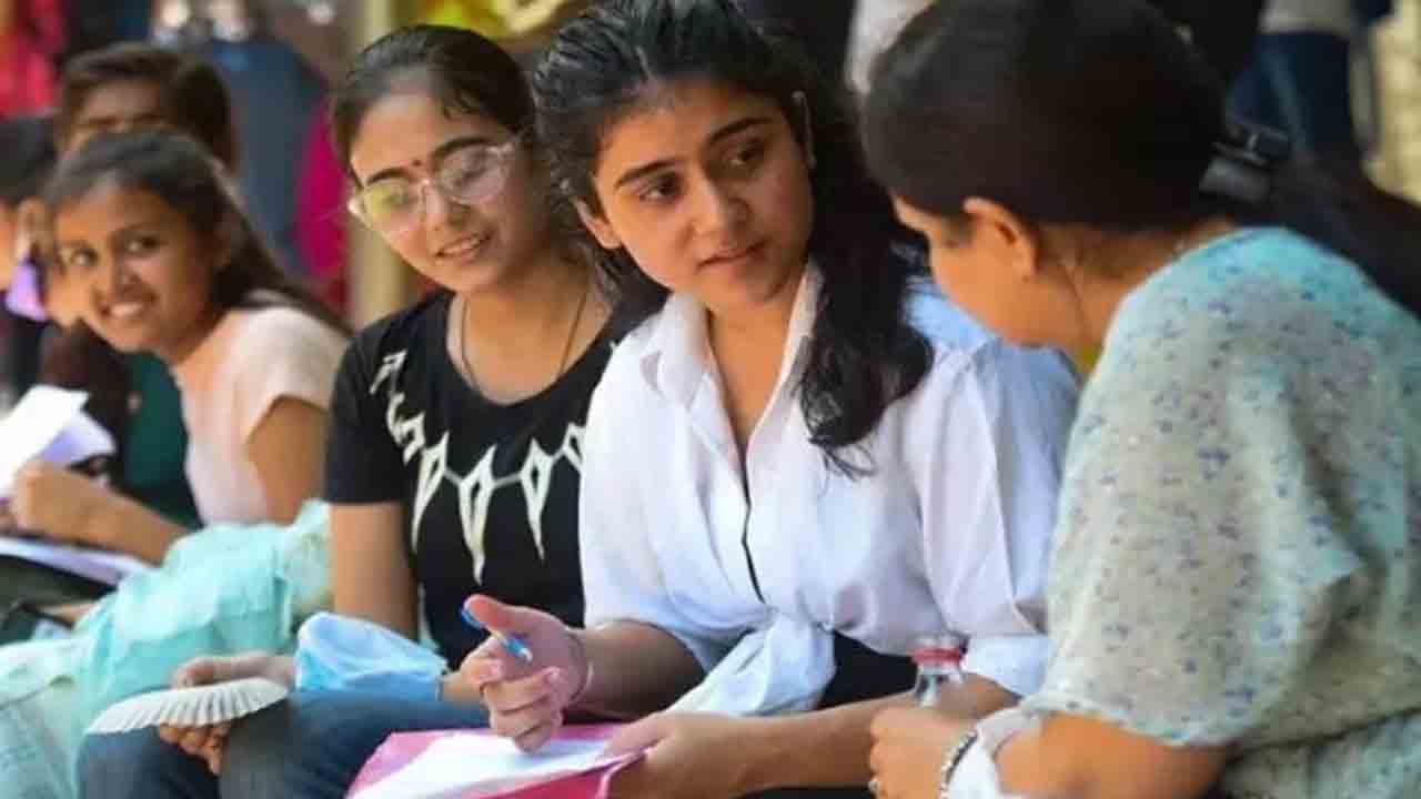 ఇంటర్‌ అడ్మిషన్ల గడువు 15 వరకు పొడిగింపు