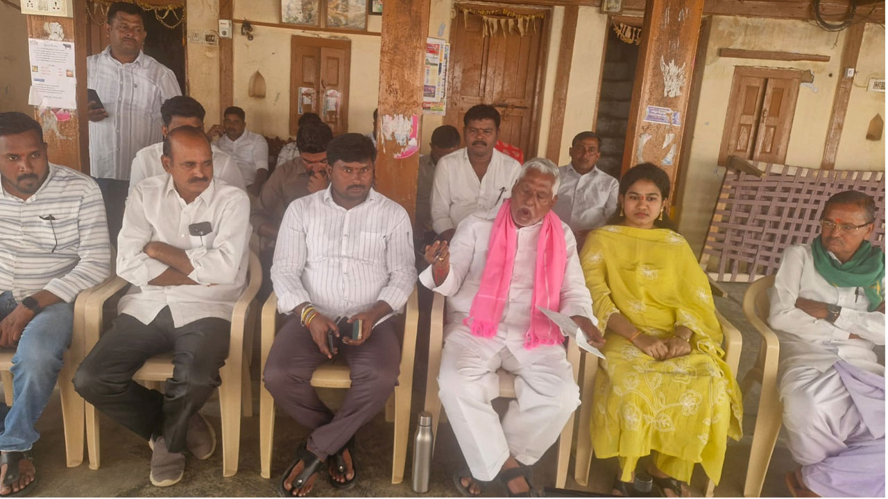 Jeevan Reddy | అభద్రత భావనలో రేవంత్‌ రెడ్డి : మాజీ మంత్రి జీవన్‌ రెడ్డి ఆరోపణ